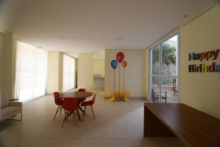 Apartamento à venda com 82m², 3 quartos e 2 vagasÁrea comum - Salão de festas