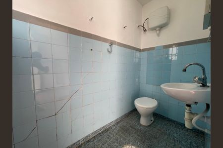 Casa à venda com 100m², 2 quartos e 1 vagaBanheiro de serviço