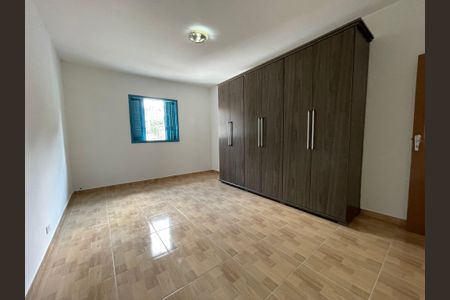 Casa à venda com 100m², 2 quartos e 1 vagaQuarto 