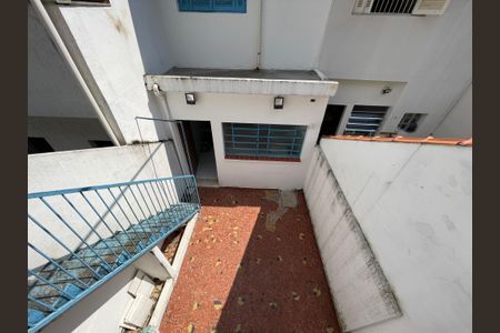 Casa à venda com 100m², 2 quartos e 1 vagaQuintal