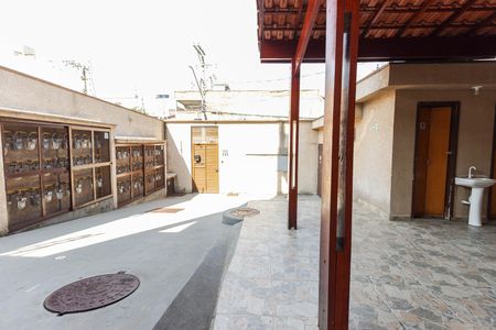 Apartamento para alugar com 41m², 2 quartos e sem vaga Apartamento para alugar com 41m², 2 quartos e sem vagaÁrea comum - Churrasqueira