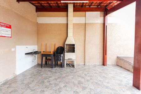 Apartamento para alugar com 41m², 2 quartos e sem vaga Apartamento para alugar com 41m², 2 quartos e sem vagaÁrea comum - Churrasqueira