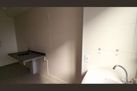 Apartamento para alugar com 60m², 2 quartos e 1 vagaCozinha + área de serviço