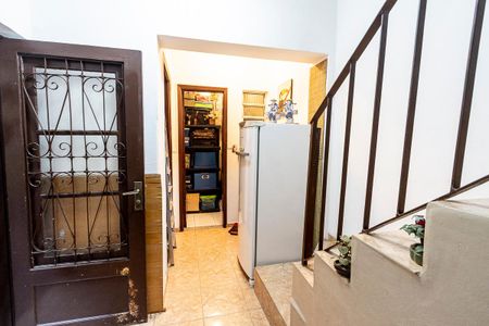 Casa à venda com 338m², 4 quartos e 2 vagas Casa à venda com 338m², 4 quartos e 2 vagasÁrea de Serviço