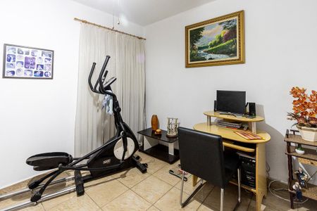 Casa à venda com 338m², 4 quartos e 2 vagas Casa à venda com 338m², 4 quartos e 2 vagasQuarto 3