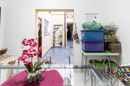 Casa à venda com 338m², 4 quartos e 2 vagas Casa à venda com 338m², 4 quartos e 2 vagasSala 2