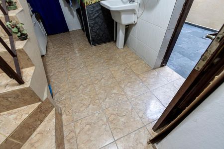 Casa à venda com 338m², 4 quartos e 2 vagas Casa à venda com 338m², 4 quartos e 2 vagasÁrea de Serviço