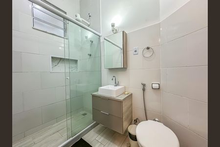 Apartamento à venda com 70m², 2 quartos e sem vagaBanheiro