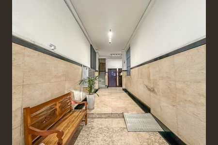 Apartamento à venda com 70m², 2 quartos e sem vagaÁrea comum