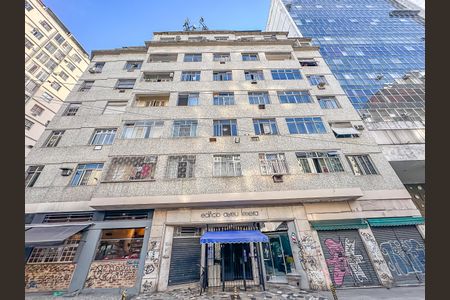 Apartamento à venda com 70m², 2 quartos e sem vagaFachada