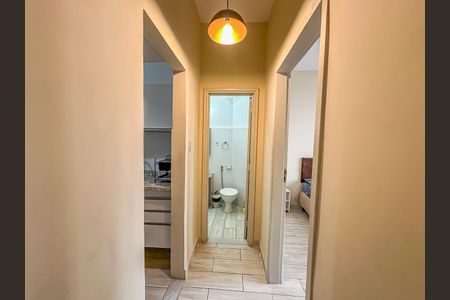 Apartamento à venda com 70m², 2 quartos e sem vagaCorredor