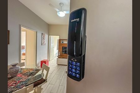 Apartamento à venda com 70m², 2 quartos e sem vagaEntrada