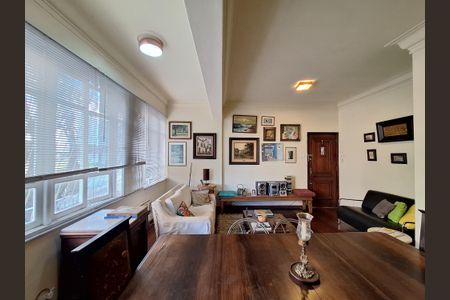 Apartamento à venda com 110m², 3 quartos e 1 vagaSala