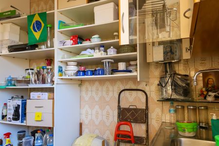 Apartamento para alugar com 65m², 2 quartos e 2 vagasCozinha