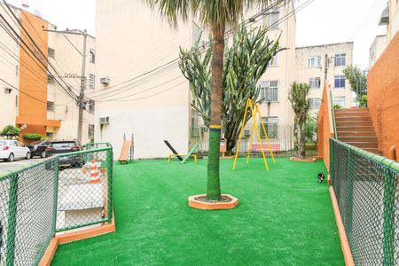 Apartamento para alugar com 65m², 2 quartos e 2 vagasÁrea comum - Playground