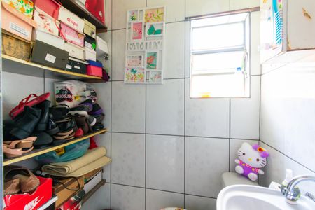 Casa à venda com 120m², 3 quartos e 2 vagas Casa à venda com 120m², 3 quartos e 2 vagasCasa 3 - Banheiro da suíte