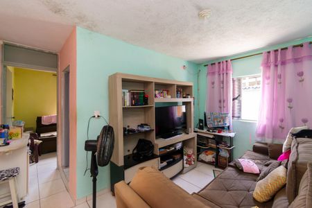 Casa à venda com 120m², 3 quartos e 2 vagas Casa à venda com 120m², 3 quartos e 2 vagasSala