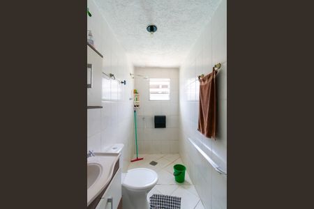 Casa à venda com 120m², 3 quartos e 2 vagas Casa à venda com 120m², 3 quartos e 2 vagasBanheiro