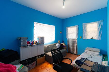 Casa à venda com 120m², 3 quartos e 2 vagas Casa à venda com 120m², 3 quartos e 2 vagasCasa 2 - Sala/ Quarto