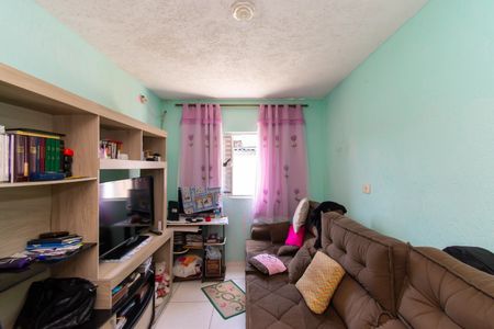 Casa à venda com 120m², 3 quartos e 2 vagas Casa à venda com 120m², 3 quartos e 2 vagasSala