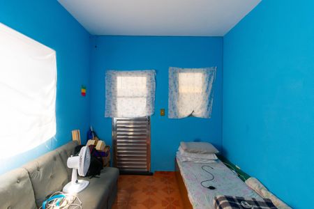 Casa à venda com 120m², 3 quartos e 2 vagas Casa à venda com 120m², 3 quartos e 2 vagasCasa 2 - Sala/ Quarto