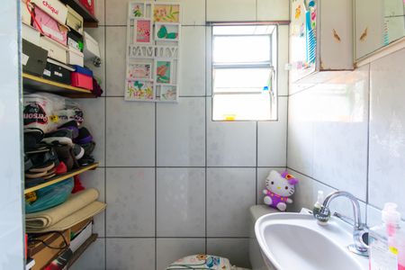 Casa à venda com 120m², 3 quartos e 2 vagas Casa à venda com 120m², 3 quartos e 2 vagasCasa 3 - Banheiro da suíte