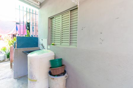 Casa à venda com 120m², 3 quartos e 2 vagas Casa à venda com 120m², 3 quartos e 2 vagasCasa 2 - Área de Serviço