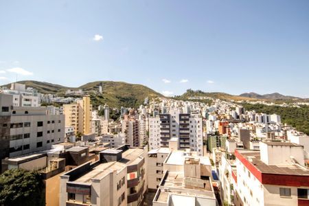 Apartamento à venda com 300m², 4 quartos e 3 vagasVista/Sala 1