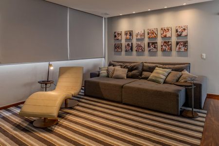 Apartamento à venda com 300m², 4 quartos e 3 vagas Apartamento à venda com 300m², 4 quartos e 3 vagassala 2