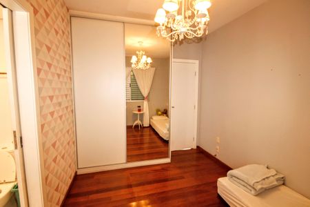 Apartamento à venda com 300m², 4 quartos e 3 vagasSuíte 1