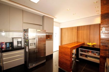 Apartamento à venda com 300m², 4 quartos e 3 vagasCozinha