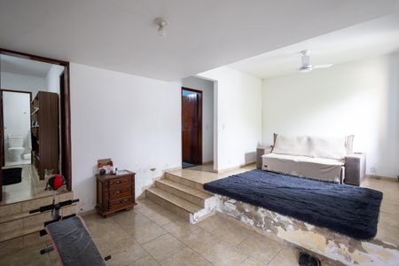 Casa para alugar com 350m², 4 quartos e 3 vagasSala 1