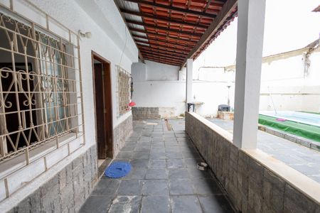Casa para alugar com 350m², 4 quartos e 3 vagasÁrea externa