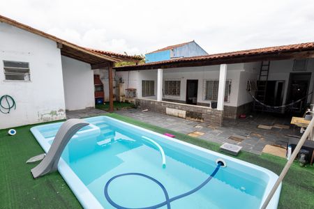 Casa para alugar com 350m², 4 quartos e 3 vagasPiscina