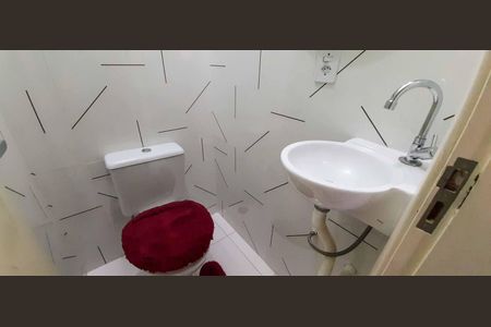 Casa à venda com 73m², 2 quartos e 1 vaga Casa à venda com 73m², 2 quartos e 1 vagaLavabo