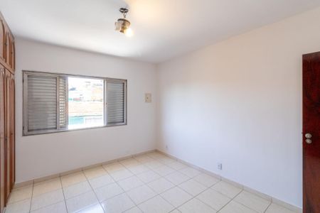 Casa para alugar com 150m², 3 quartos e 3 vagas Casa para alugar com 150m², 3 quartos e 3 vagasSuíte