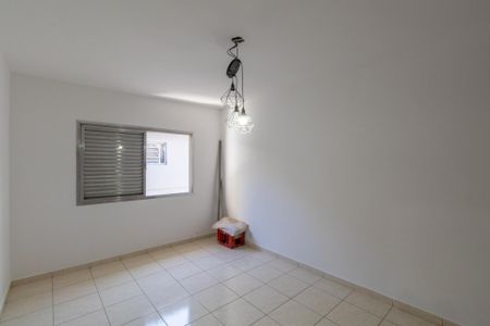 Casa para alugar com 150m², 3 quartos e 3 vagas Casa para alugar com 150m², 3 quartos e 3 vagasQuarto 2