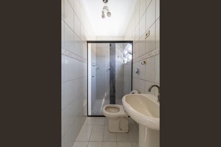 Casa para alugar com 150m², 3 quartos e 3 vagas Casa para alugar com 150m², 3 quartos e 3 vagasBanheiro da Suíte