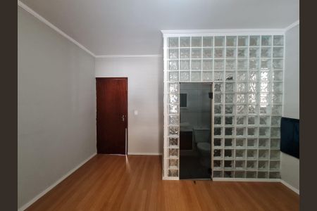 Casa à venda com 130m², 4 quartos e 4 vagasSuíte 1