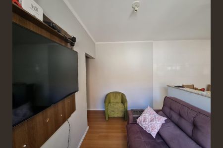 Casa à venda com 130m², 4 quartos e 4 vagasSala Casa 2 Fundos