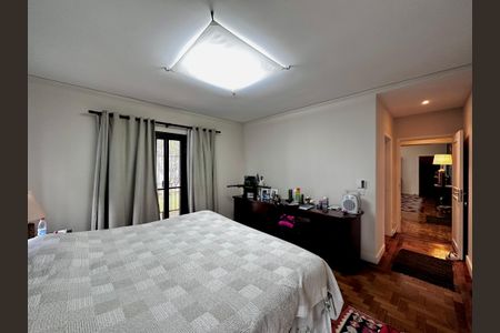 Casa à venda com 150m², 3 quartos e 8 vagasSuíte 3