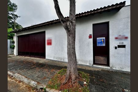 Casa à venda com 150m², 3 quartos e 8 vagasPlaca 