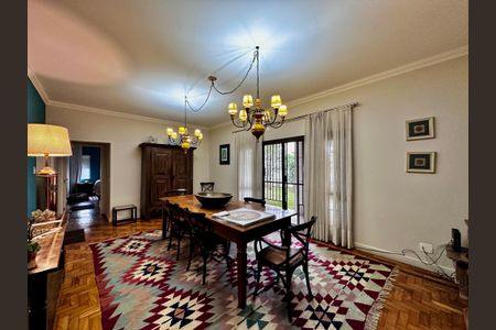 Casa à venda com 150m², 3 quartos e 8 vagasSala de Jantar