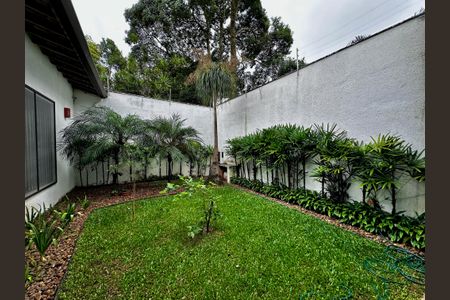 Casa à venda com 150m², 3 quartos e 8 vagasJardim Frente