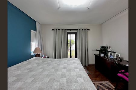 Casa à venda com 150m², 3 quartos e 8 vagasSuíte 3