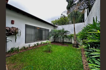 Casa à venda com 150m², 3 quartos e 8 vagasJardim Frente