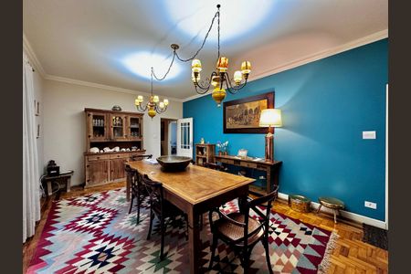 Casa à venda com 150m², 3 quartos e 8 vagasSala de Jantar