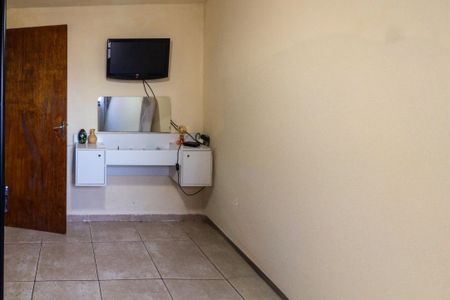 Casa à venda com 212m², 4 quartos e 2 vagasQuarto 3