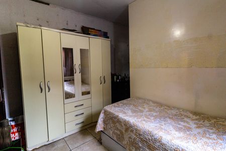 Casa à venda com 212m², 4 quartos e 2 vagasQuarto 2