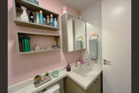 Apartamento à venda com 55m², 2 quartos e 1 vaga Apartamento à venda com 55m², 2 quartos e 1 vagaBanheiro da Suíte